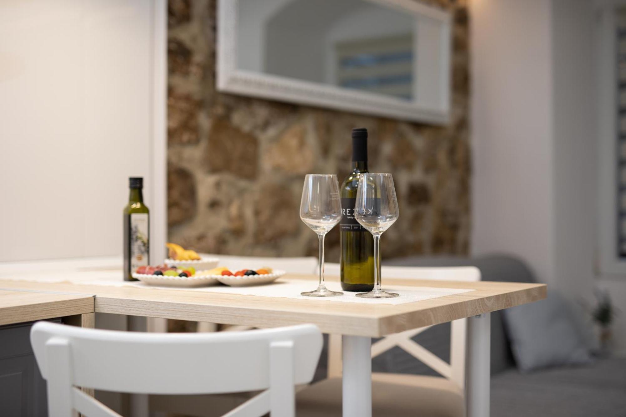 Apartment Gaviota Krk Krk Town Bagian luar foto
