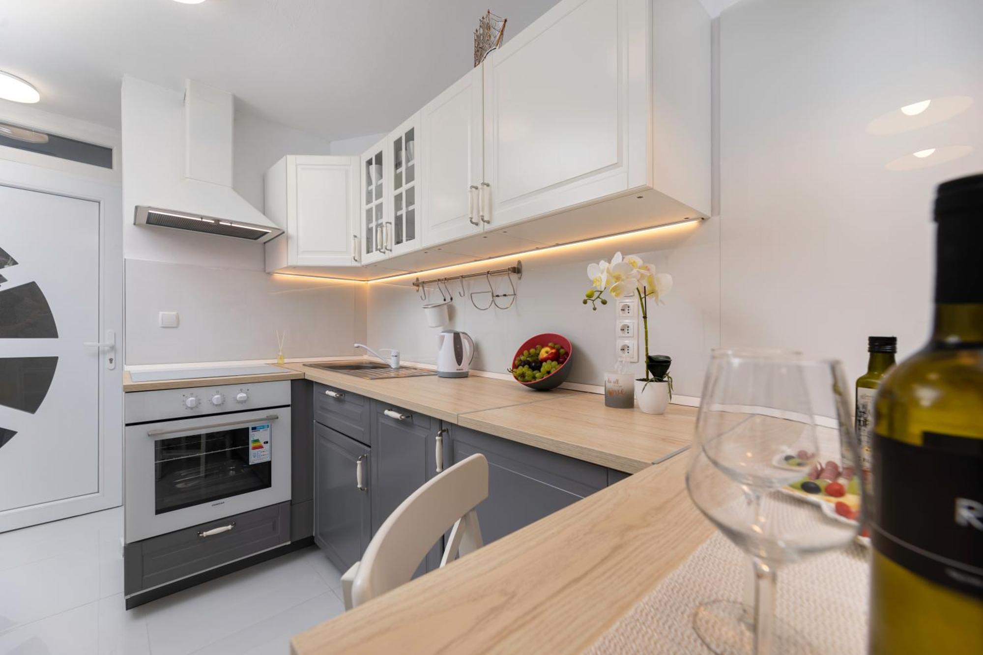 Apartment Gaviota Krk Krk Town Bagian luar foto