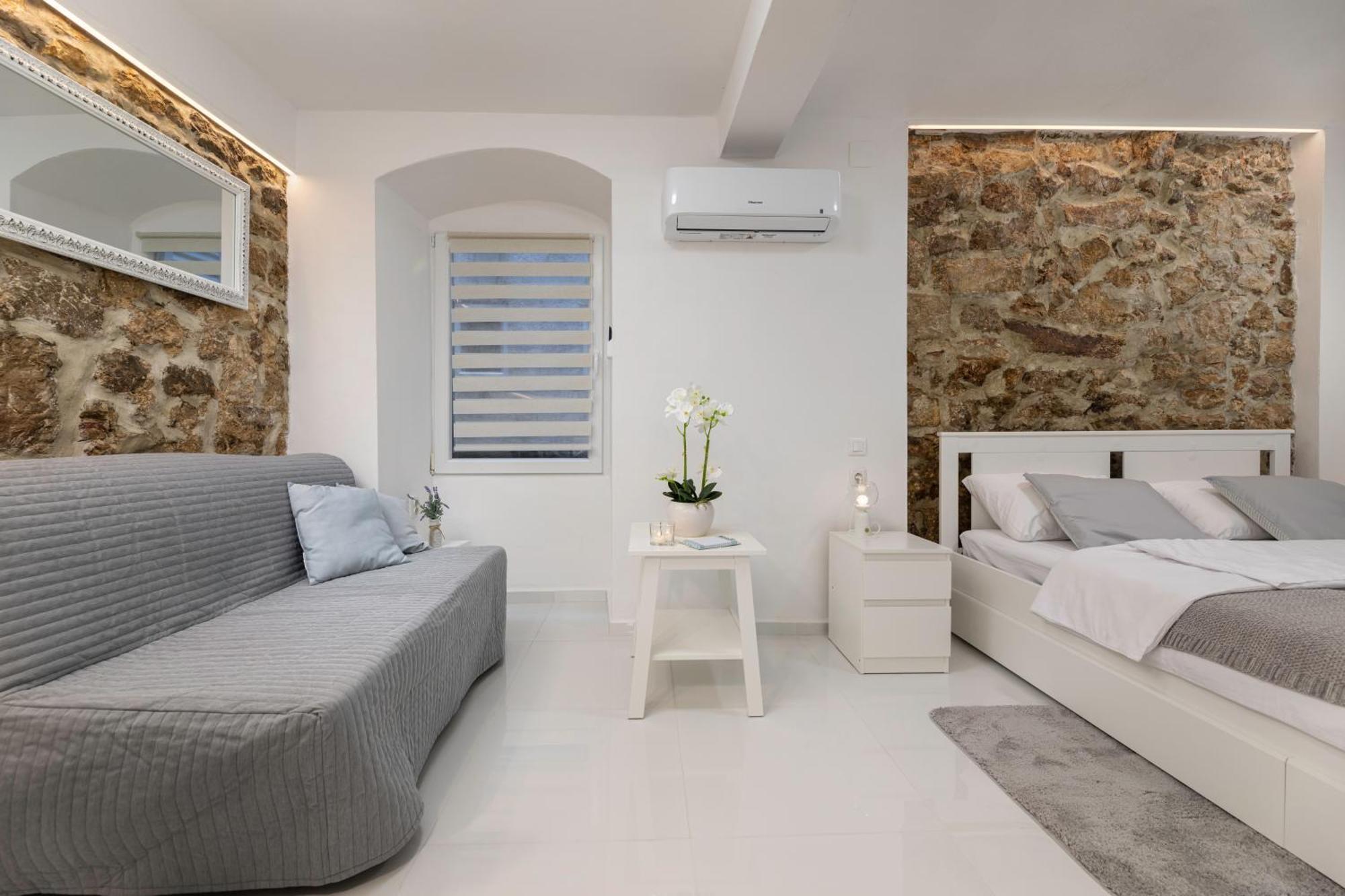 Apartment Gaviota Krk Krk Town Bagian luar foto